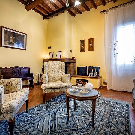 Casale Il Fontanellino - Country House Near Florence 圣米尼亚托 外观 照片